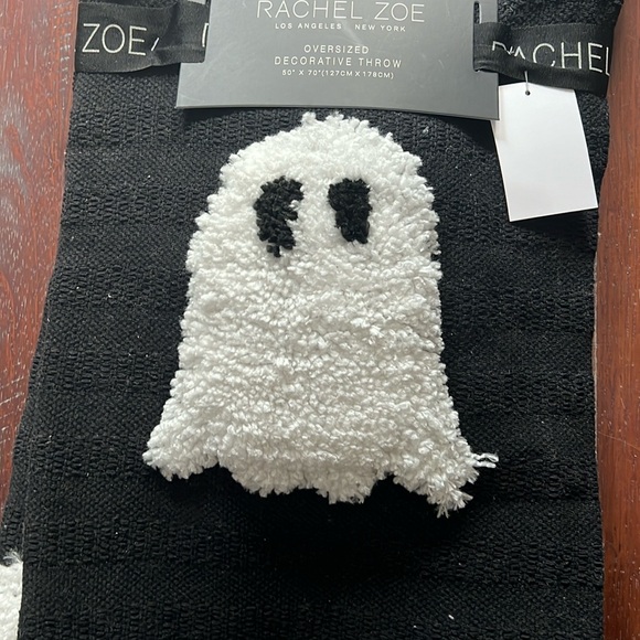 - Rachel Zoe ghost blanket - Picture 2 of 6